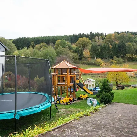 דירה Apartment In Merschbach With Garden *